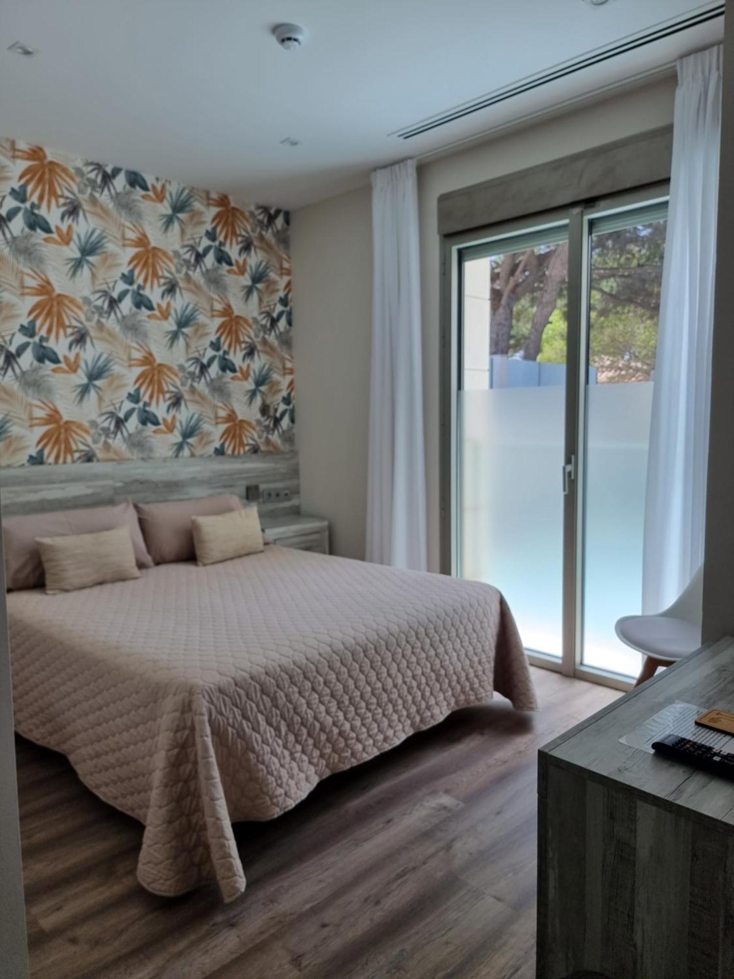 Hotel Boutique Aroma De Mar Chiclana de la Frontera Bagian luar foto