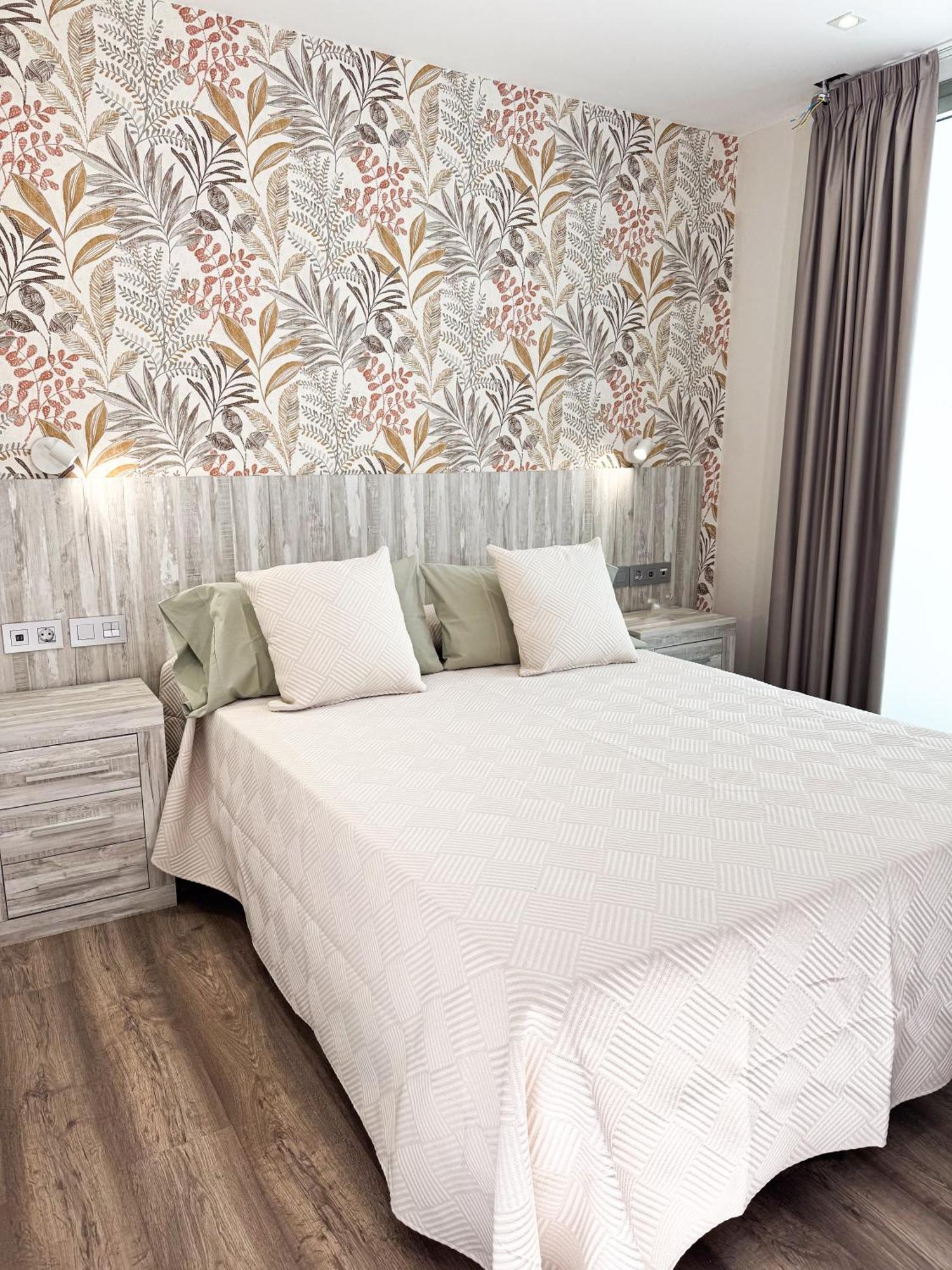 Hotel Boutique Aroma De Mar Chiclana de la Frontera Bagian luar foto